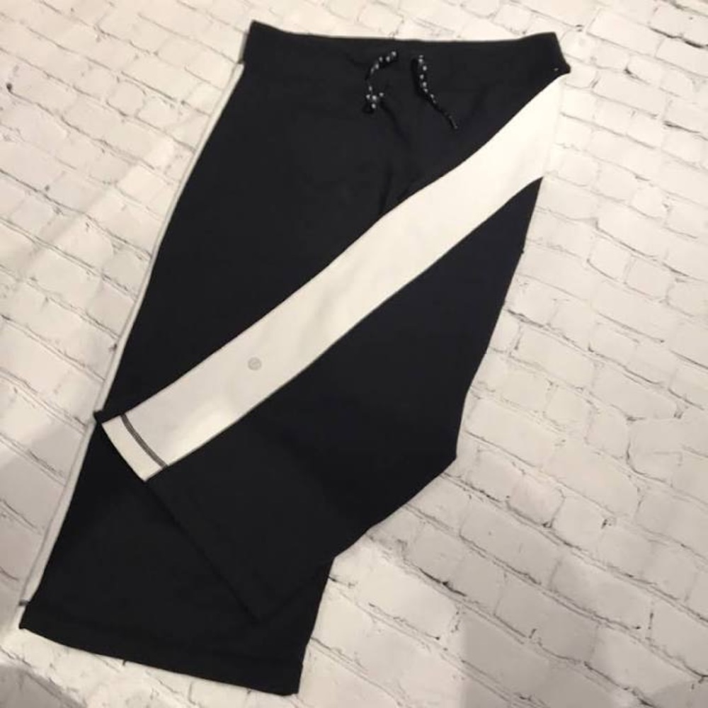 🍋LULULEMON CAPRIS